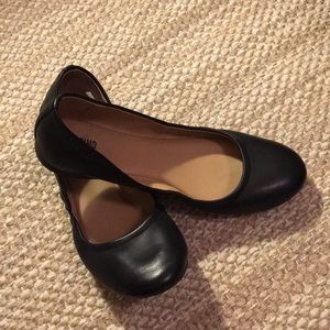 Black Flats!